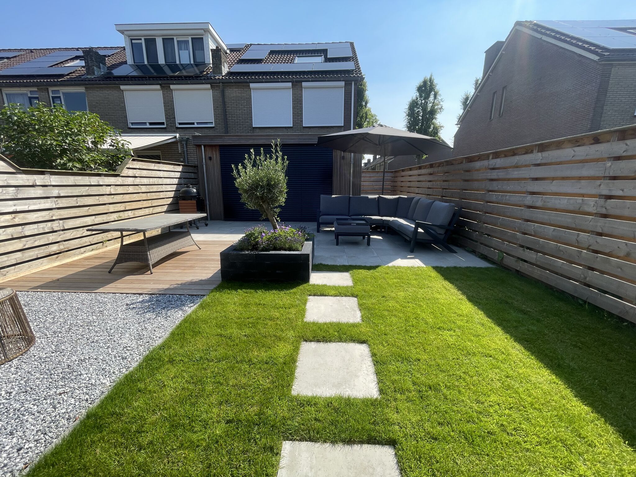 Moderne strakke tuin